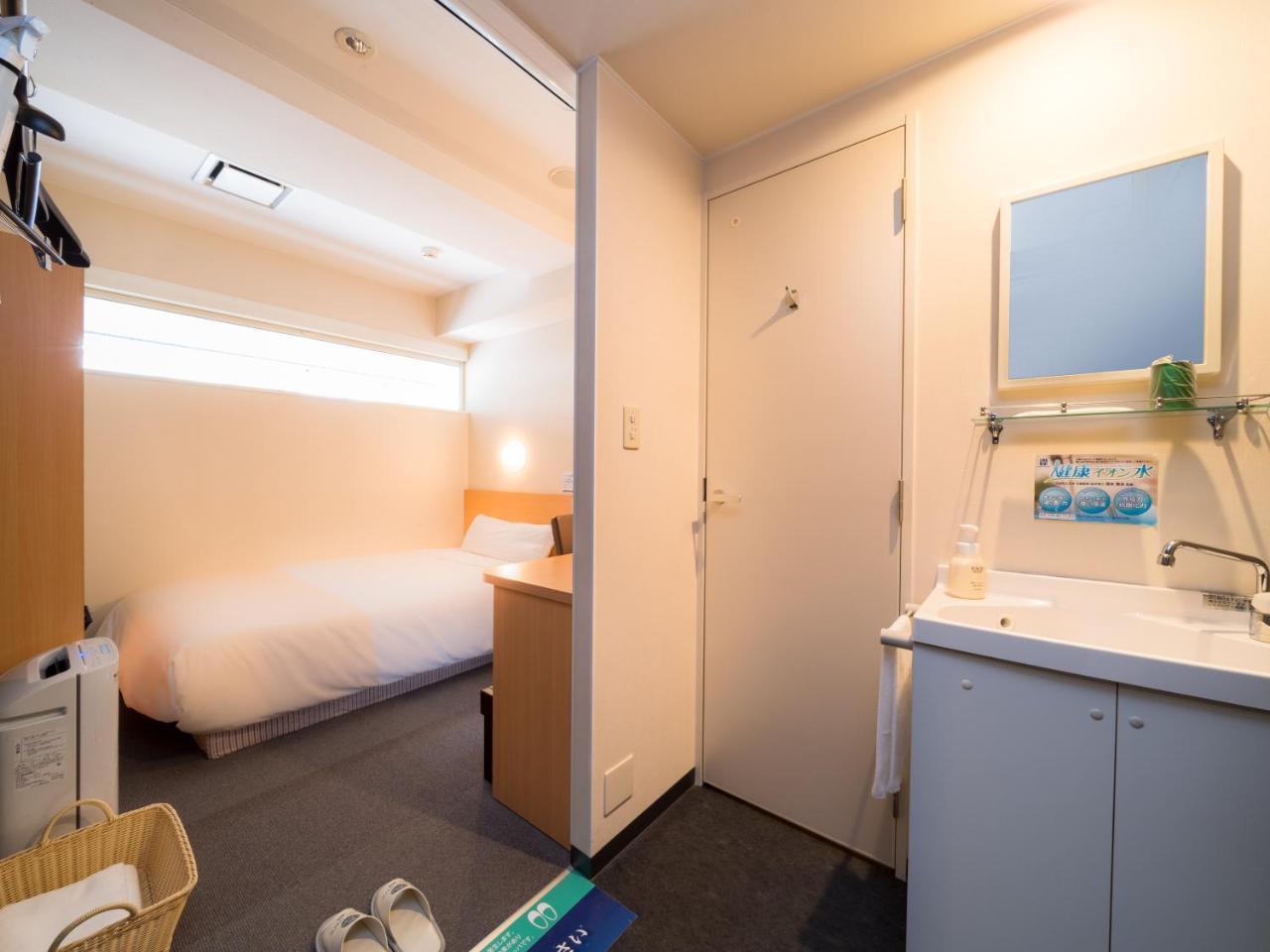 Super Hotel Takamatsu Tamachi Екстериор снимка