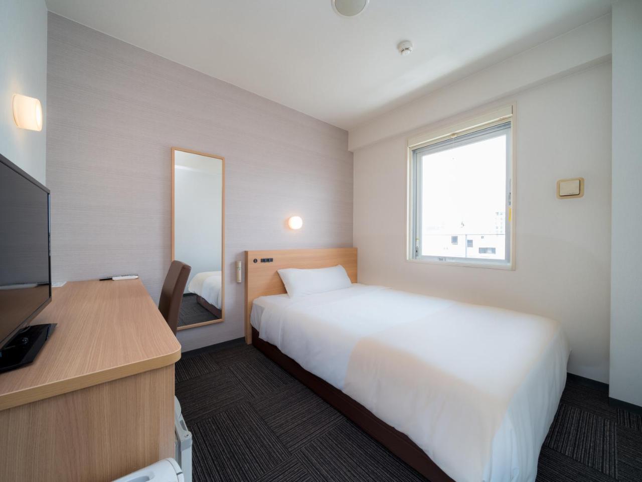 Super Hotel Takamatsu Tamachi Екстериор снимка